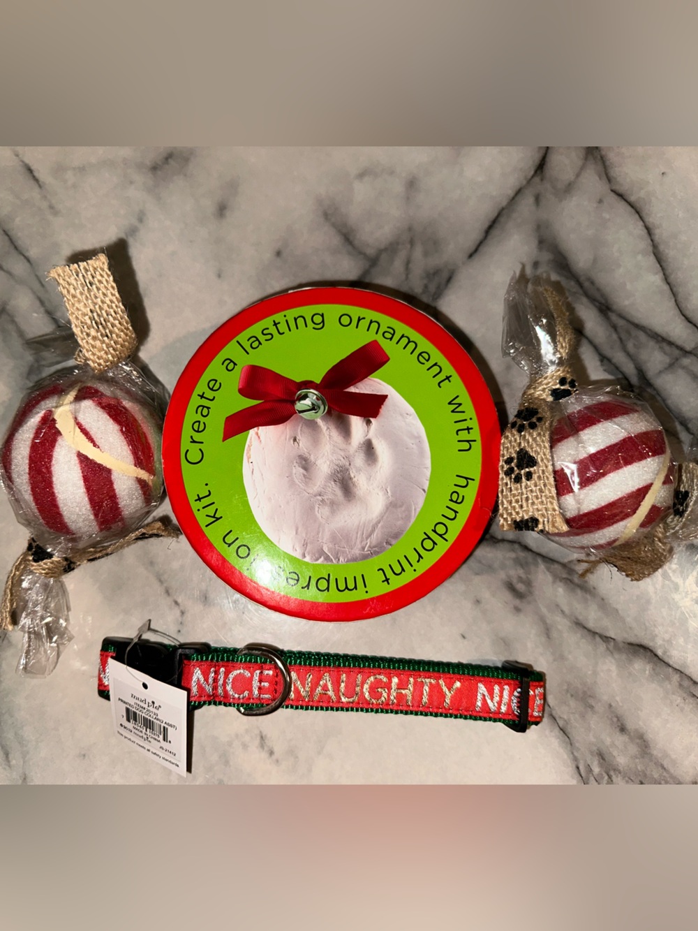 Holiday gift pack Paw Print Ornament Kit,dog collar & 2 tennis balls